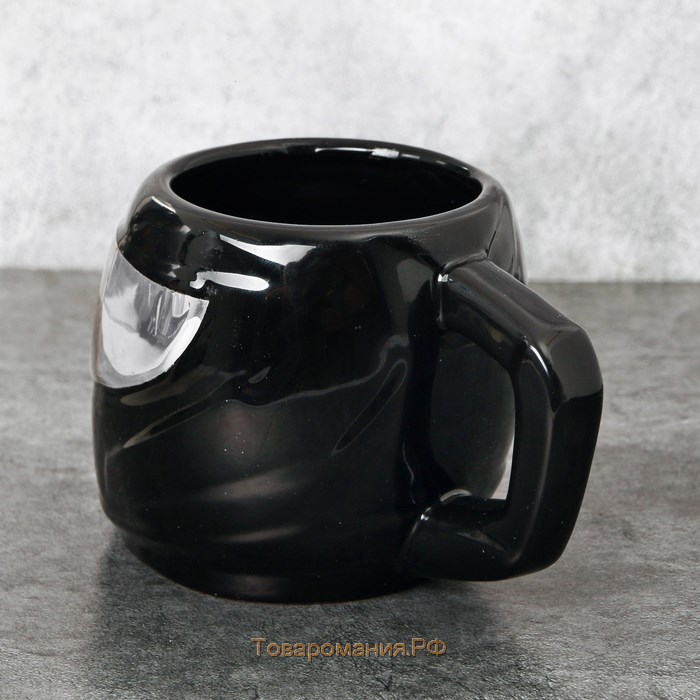 Кружка керамическая «Шлем», чёрная, 600 мл , цвет чёрный