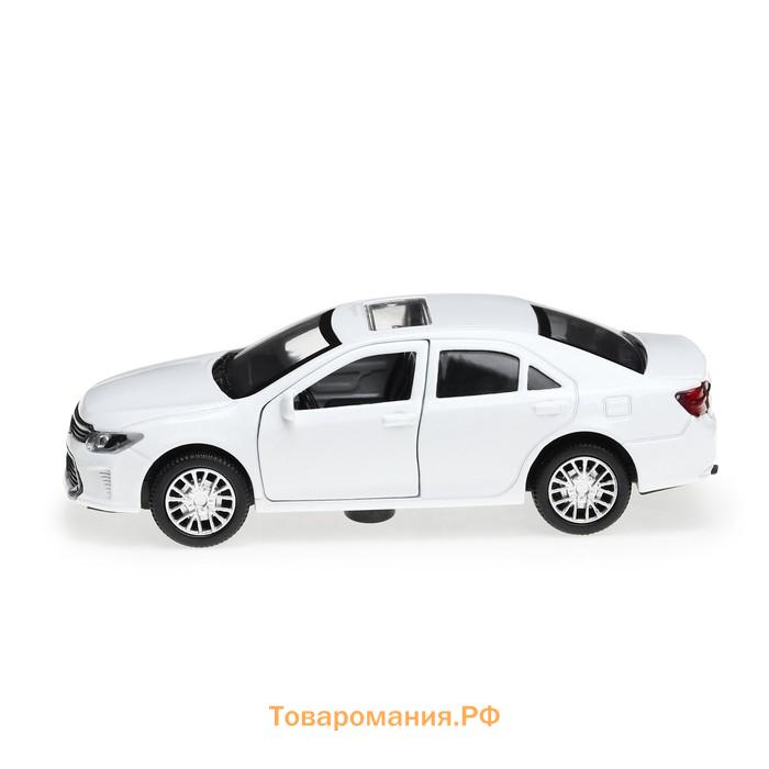 Машина металлическая TOYOTA CAMRY, 12 см, открываются двери, инерционная, цвет белый