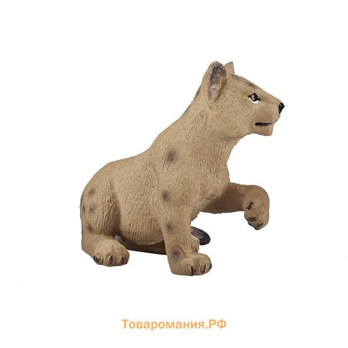 Фигурка Konik «Львёнок (играющий)»